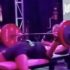 Powerlifter Heather Connor behaalt een squat-PR met meer dan 20 pond